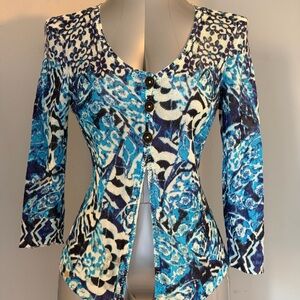 NIC+ZOE Blue and White Patterned Knit Top